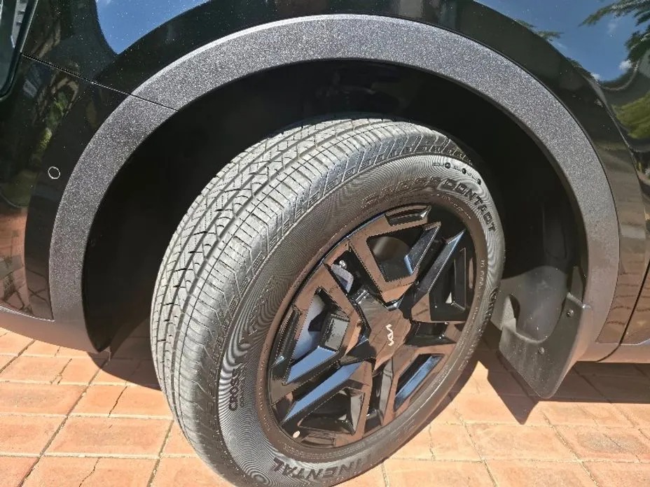 Kia Sorento — фото 4