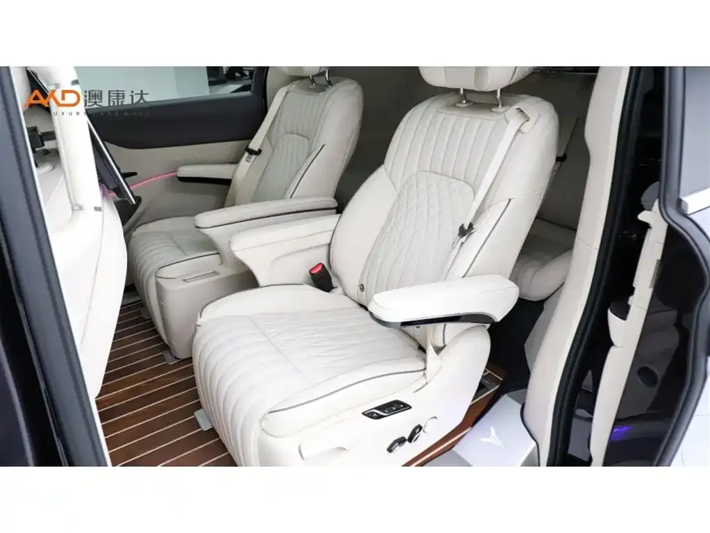 VOYAH Dreamer — фото 4