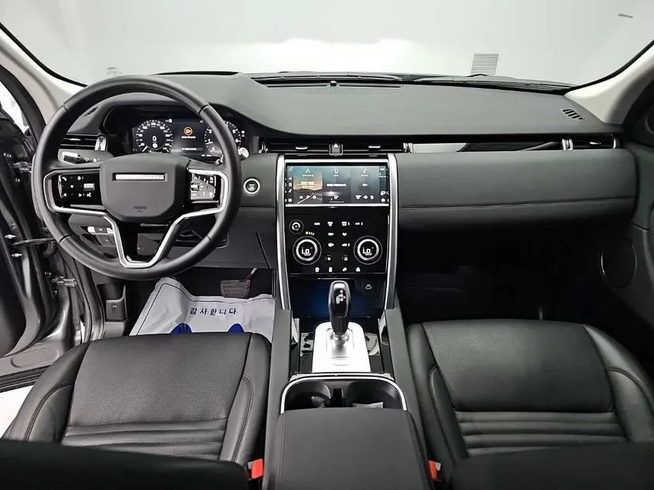 Land Rover Discovery Sport — фото 2