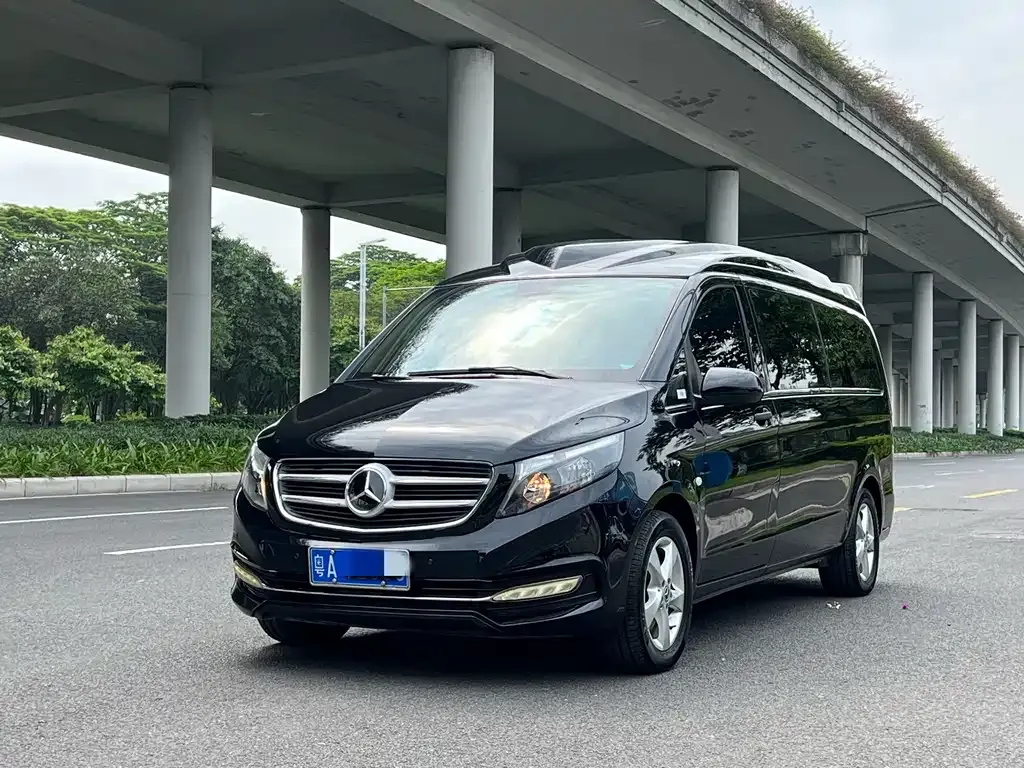 Mercedes-Benz Vito — фото 1