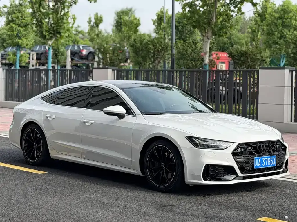 Audi A7 — фото 5