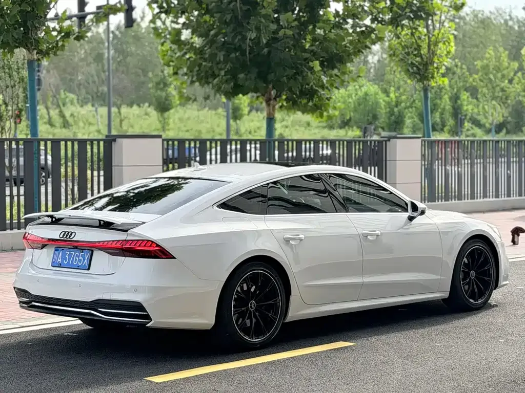 Audi A7 — фото 4