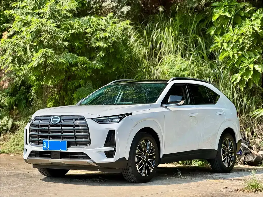 GAC Motor Trumpchi GS4 — фото 1