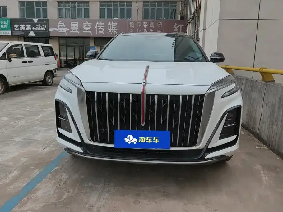 Hongqi HS3 — фото 7