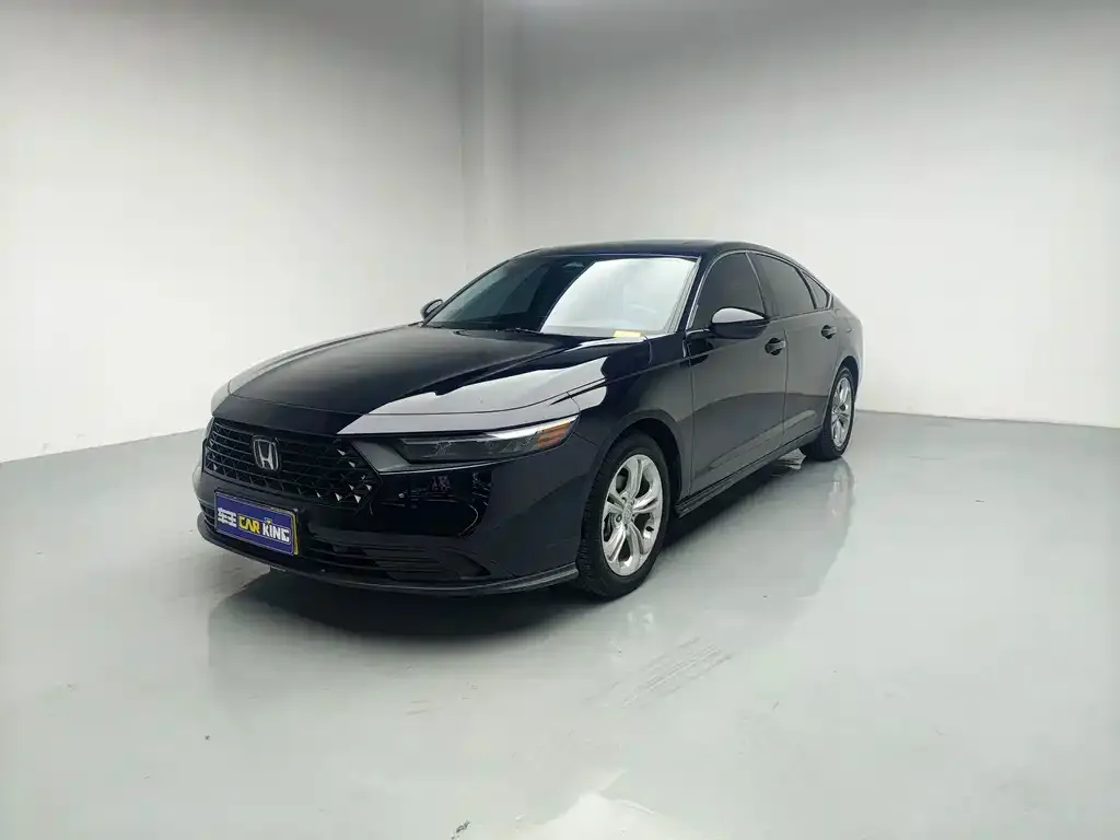 Honda Accord — фото 1