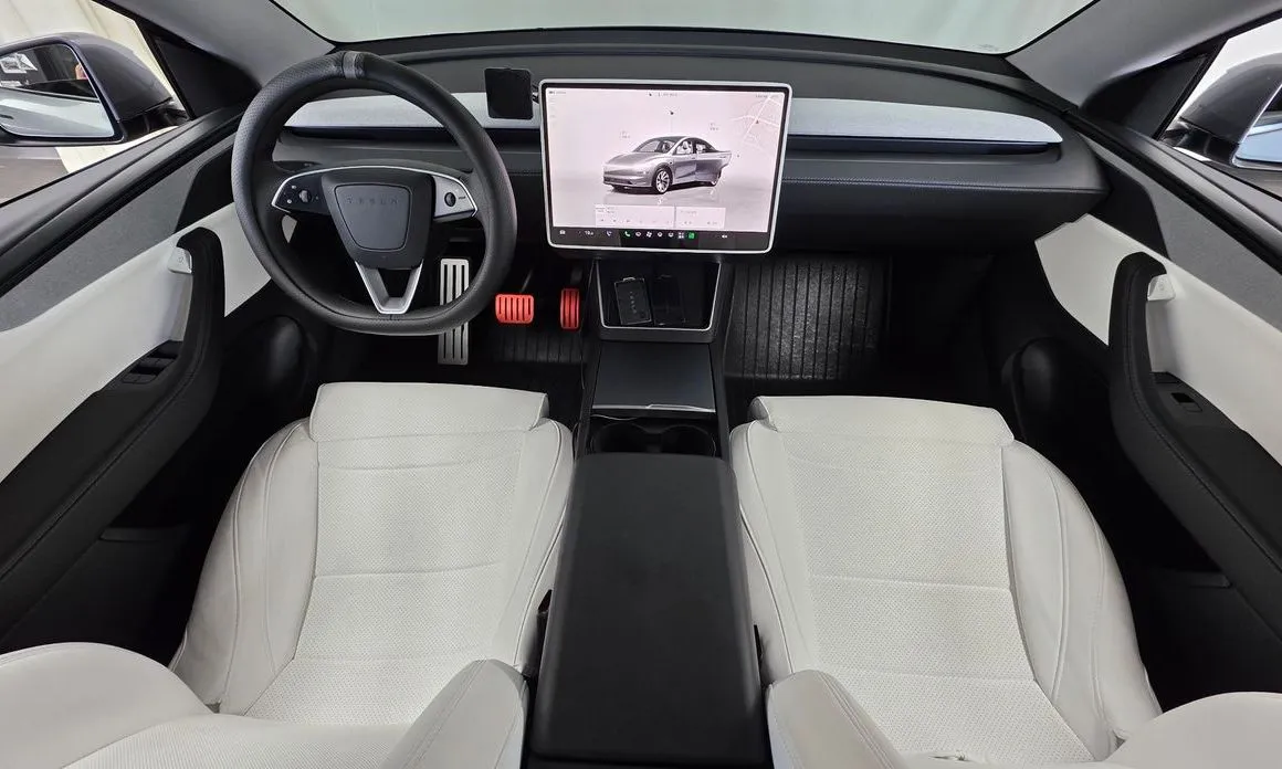 Tesla Model Y — фото 4