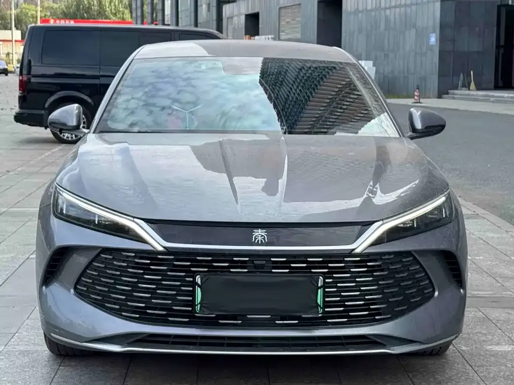 BYD Qin L — фото 1