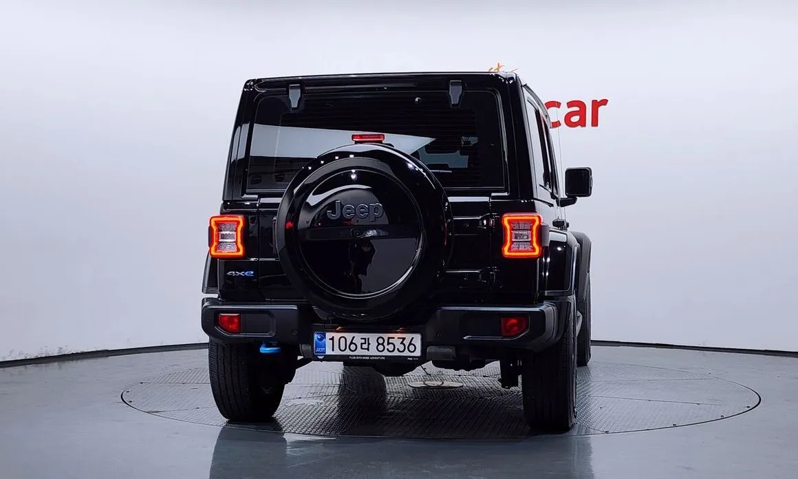 Jeep Wrangler — фото 2