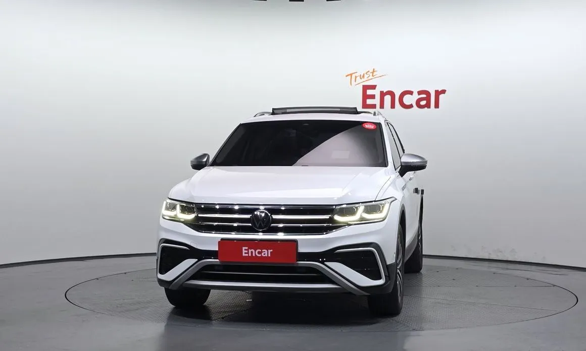 Volkswagen Tiguan — фото 4