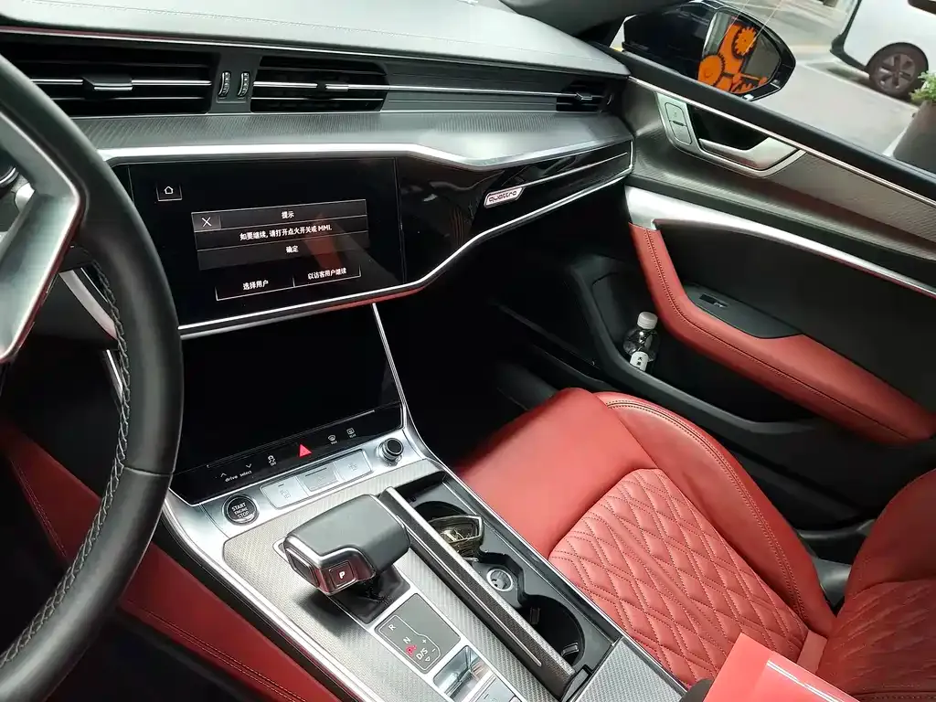 Audi A7L — фото 3