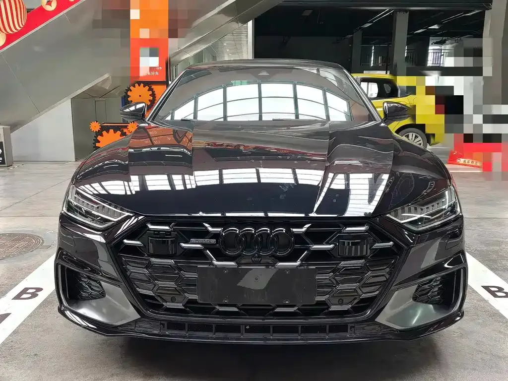 Audi A7L — фото 10