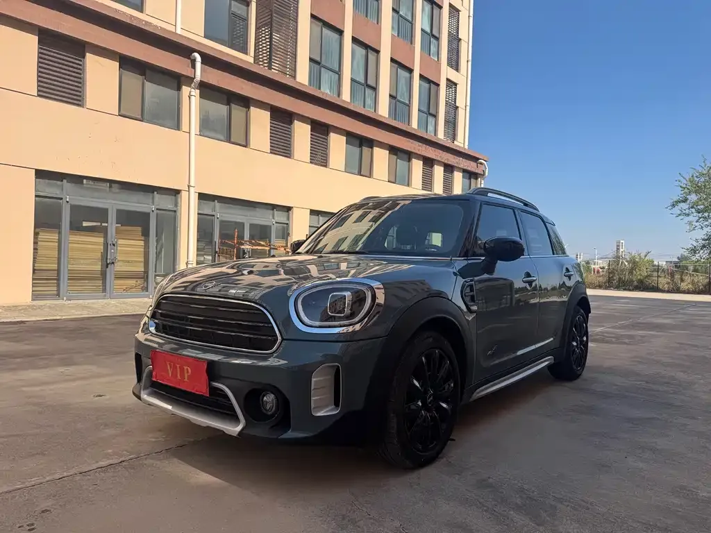 MINI Countryman — фото 1