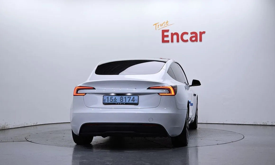 Tesla Model 3 — фото 2