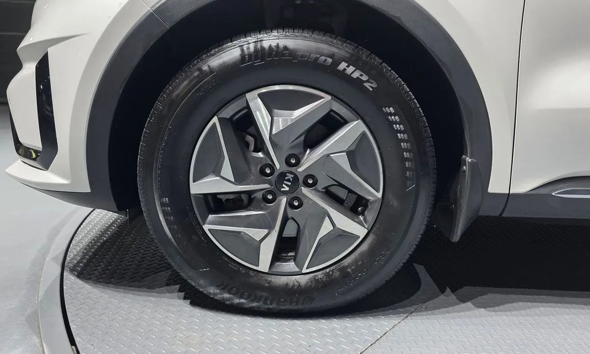 Kia Sorento — фото 3