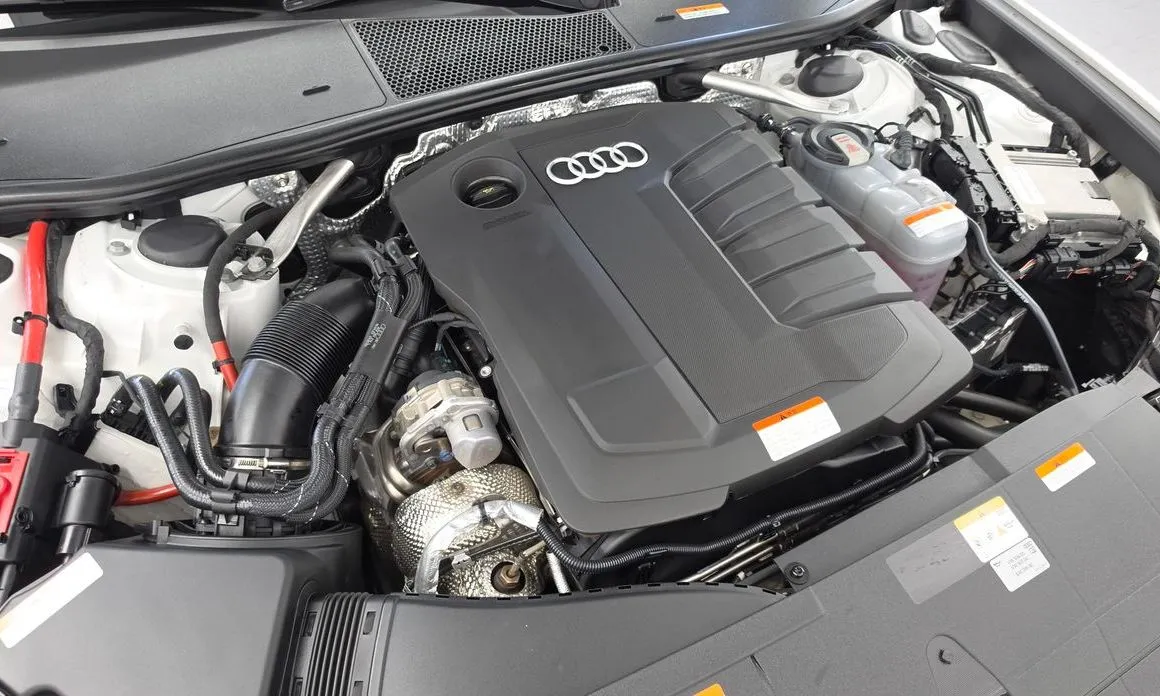 Audi A6 — фото 10