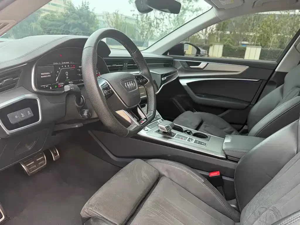 Audi A6 (Import) — фото 7