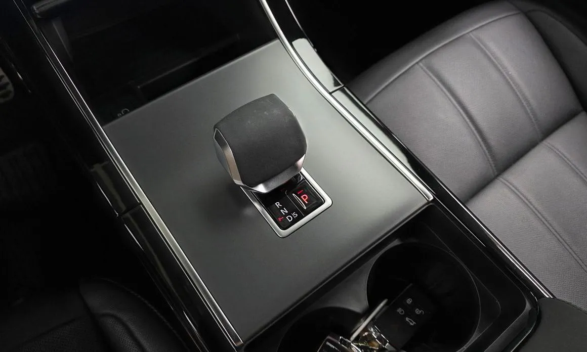 Land Rover Range Rover Evoque — фото 10