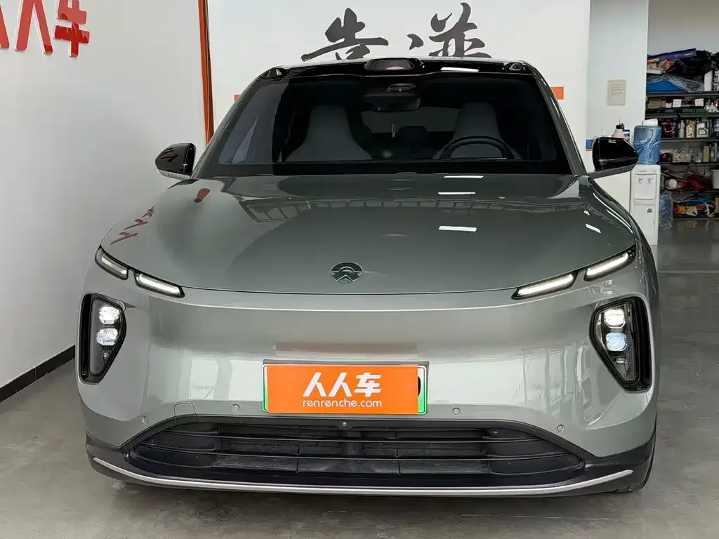NIO EC6 — фото 10