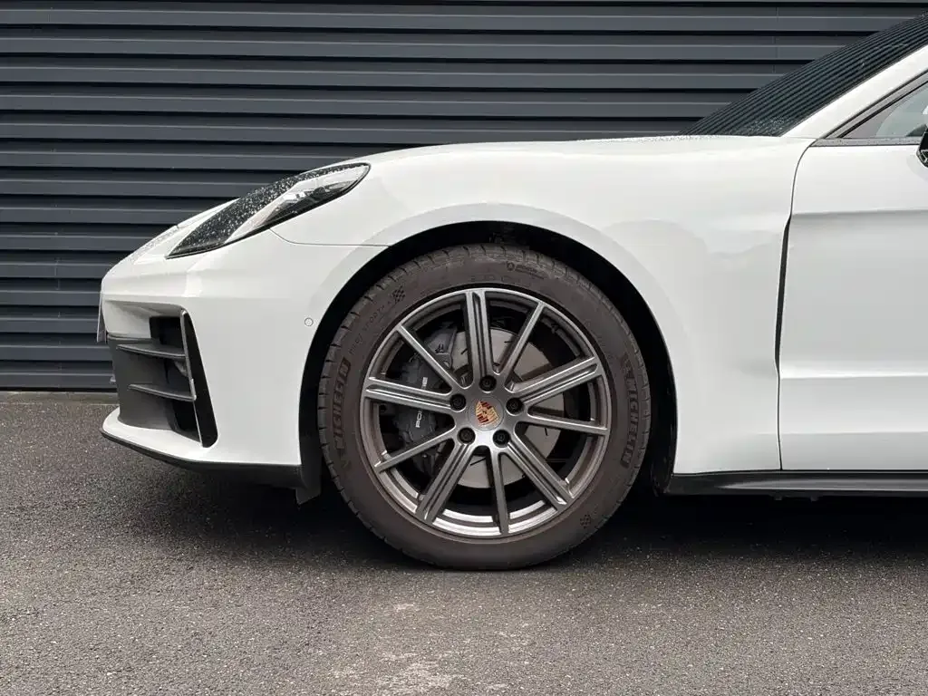 Porsche Panamera — фото 8
