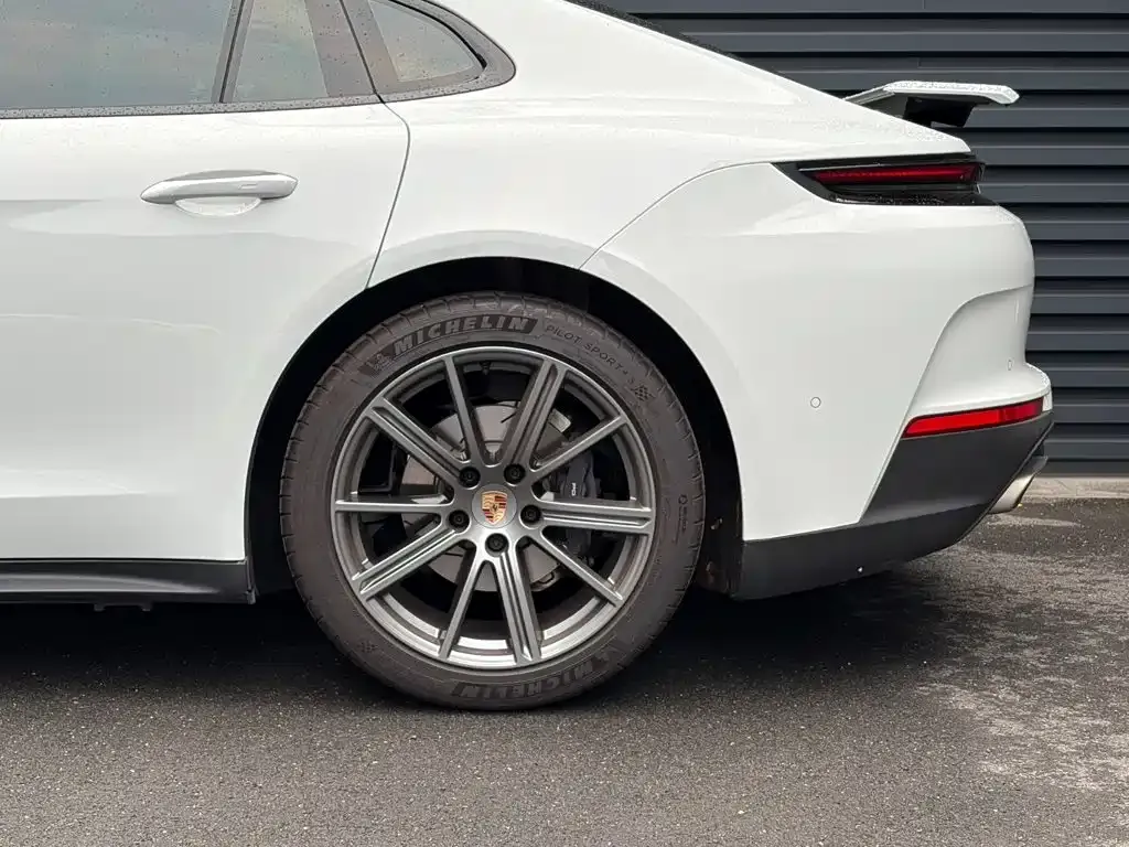 Porsche Panamera — фото 3