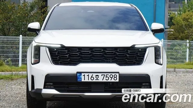 Kia Sorento — фото 1