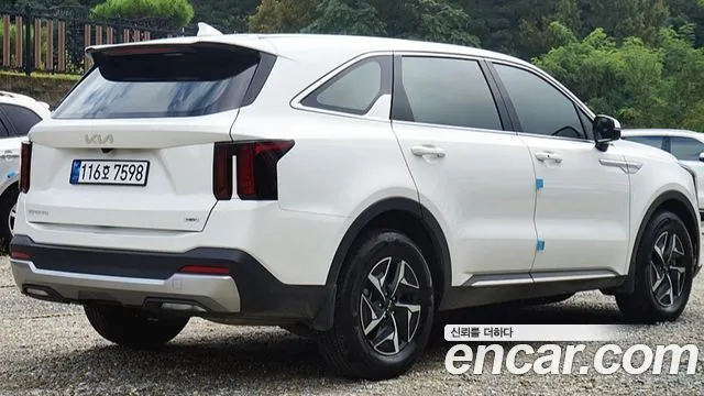 Kia Sorento — фото 4