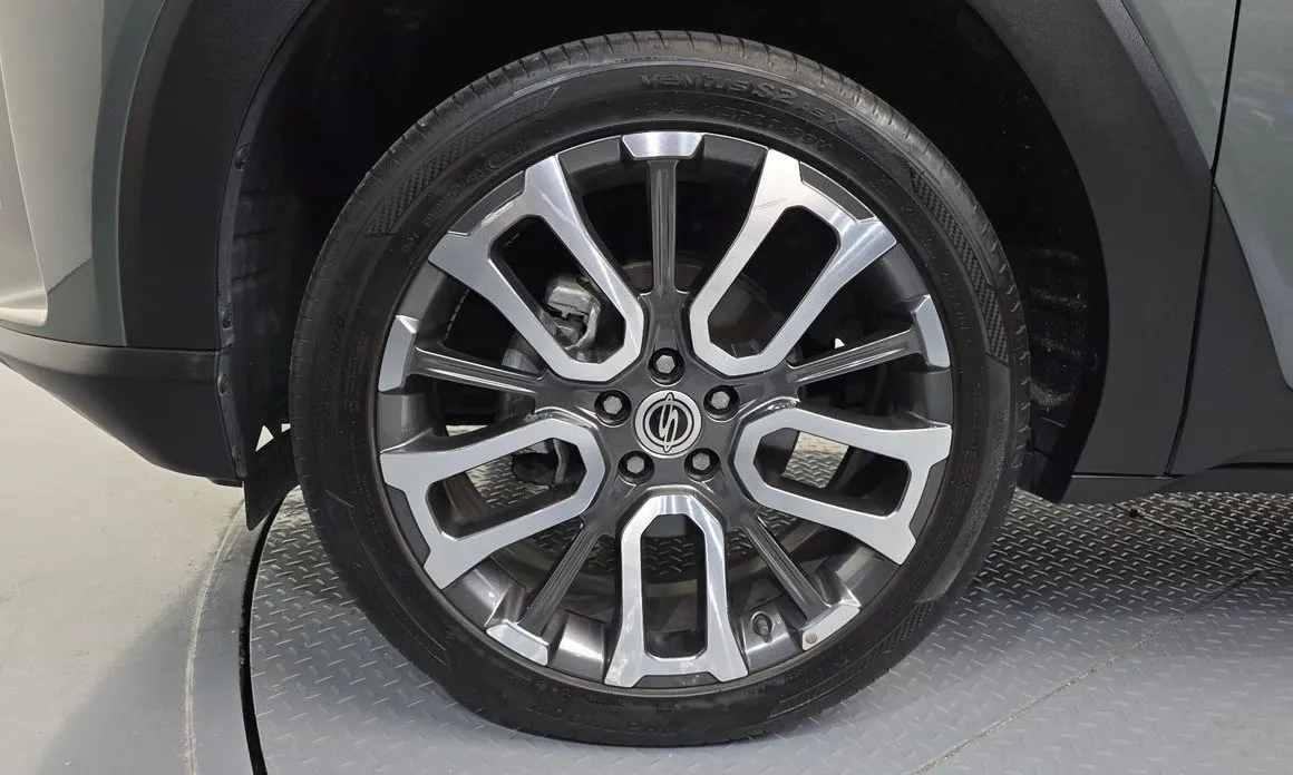 KG Mobility (Ssangyong) Torres — фото 10