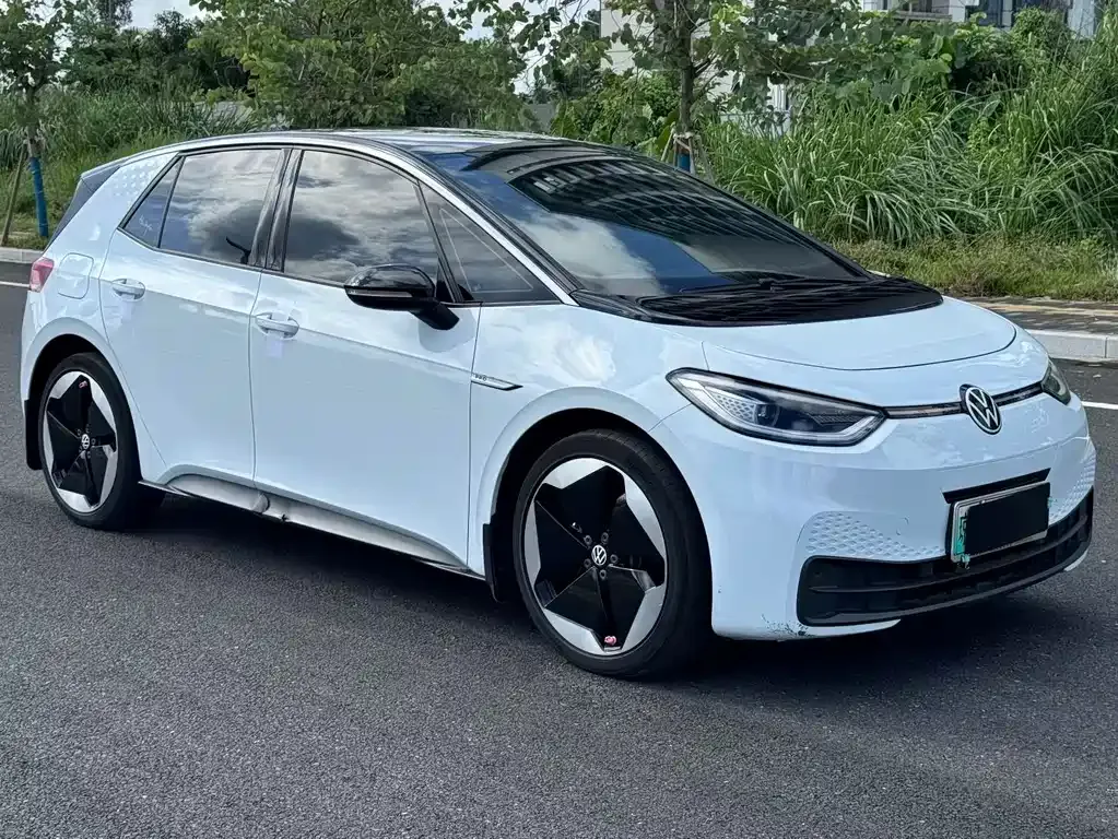 Volkswagen ID.3 — фото 7