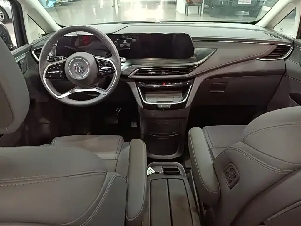 Buick GL8 Hybrid — фото 6