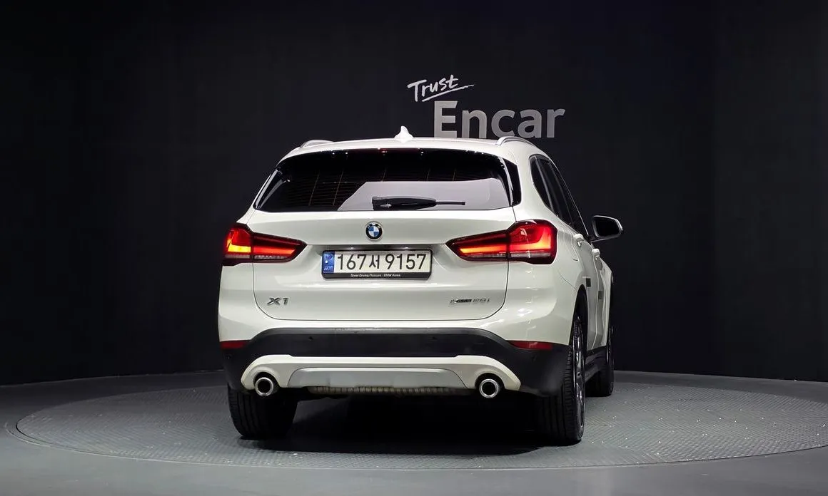 BMW X1 — фото 2