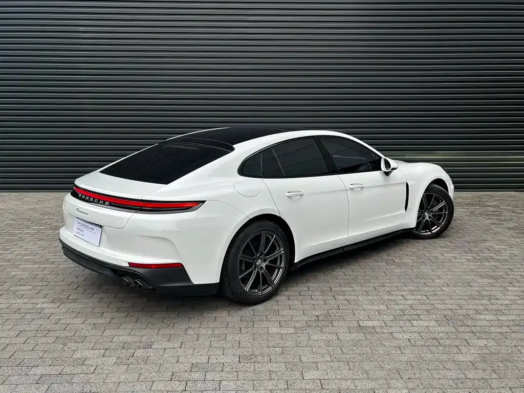 Porsche Panamera — фото 6