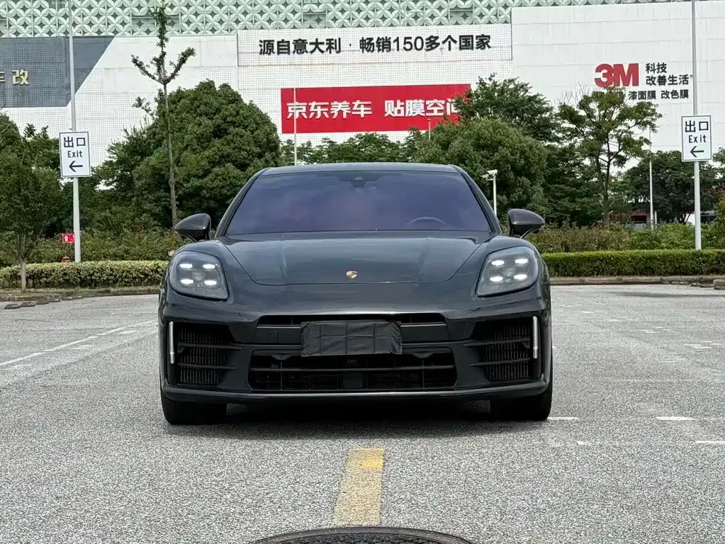 Porsche Panamera — фото 10
