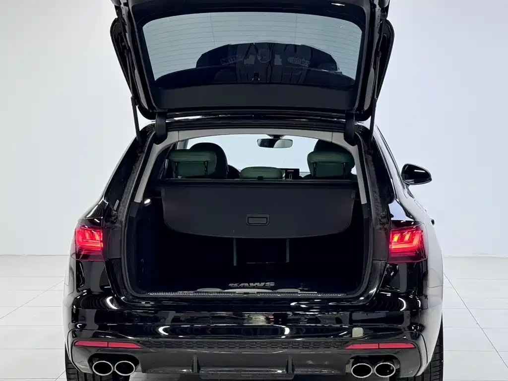 Audi A4 (Import) — фото 7