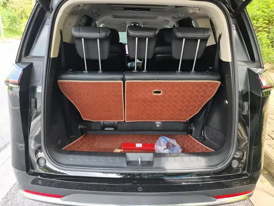 GAC Motor Trumpchi E8 — фото 6