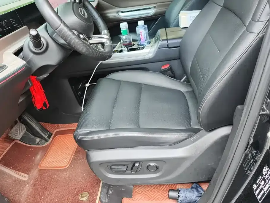 GAC Motor Trumpchi E8 — фото 7