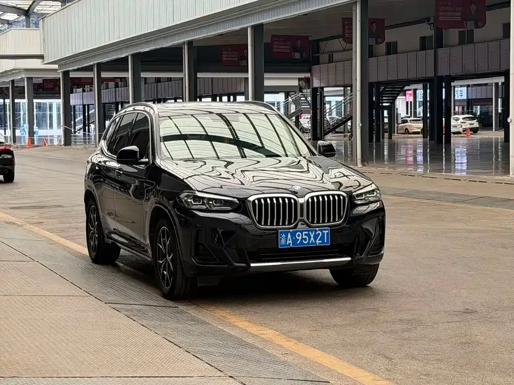 BMW X3 — фото 7