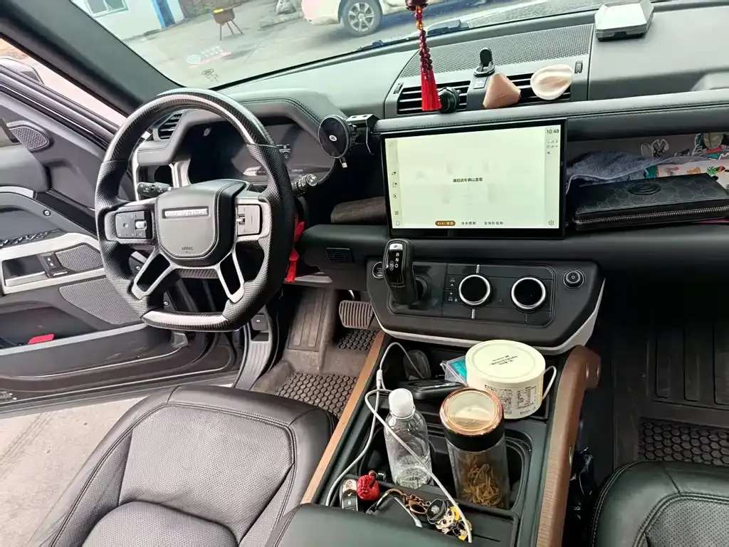 Land Rover Defender — фото 10