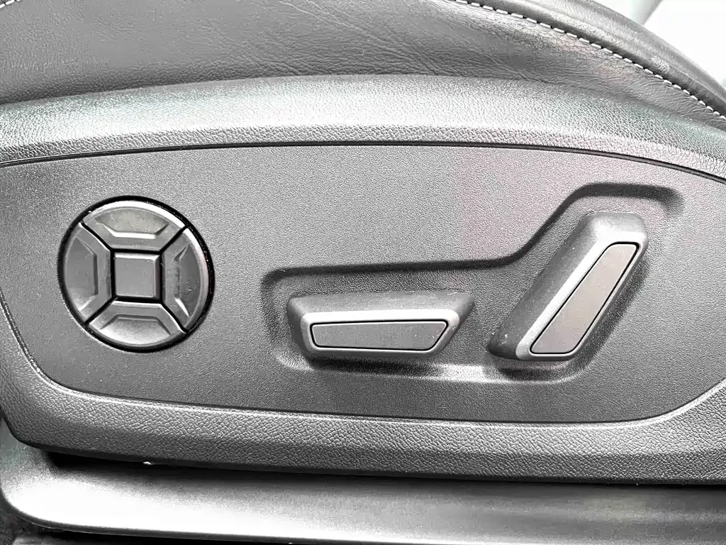 Audi A3 — фото 9