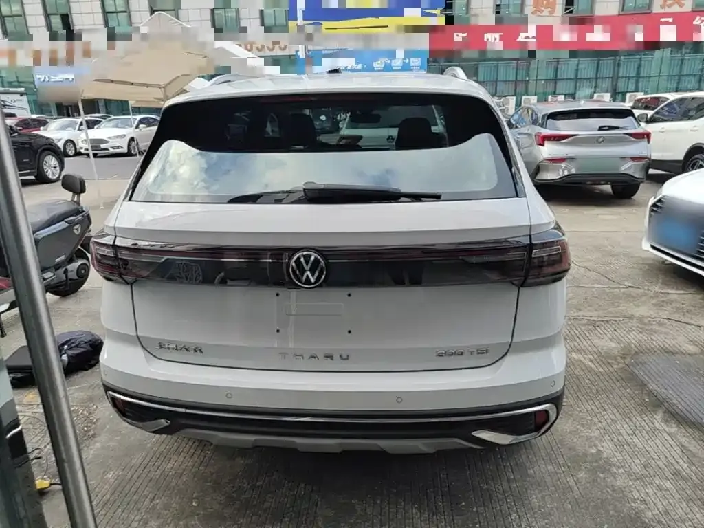 Volkswagen Tharu — фото 1
