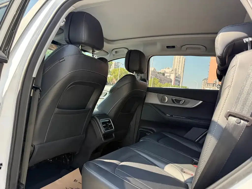 Chery Tiggo 8 PRO — фото 6
