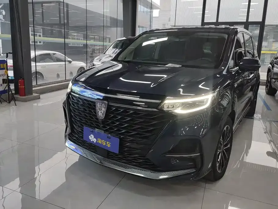Roewe iMAX8 — фото 1