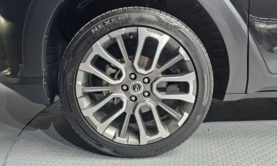 KG Mobility (Ssangyong) Torres — фото 2