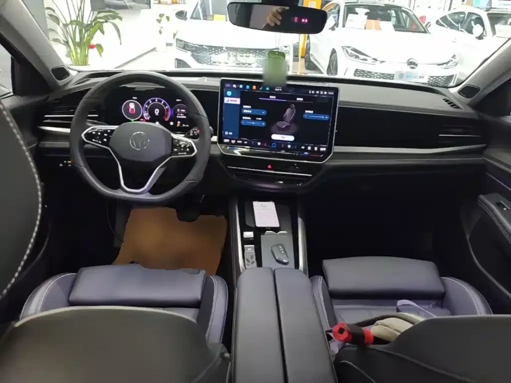 Volkswagen Passat — фото 6