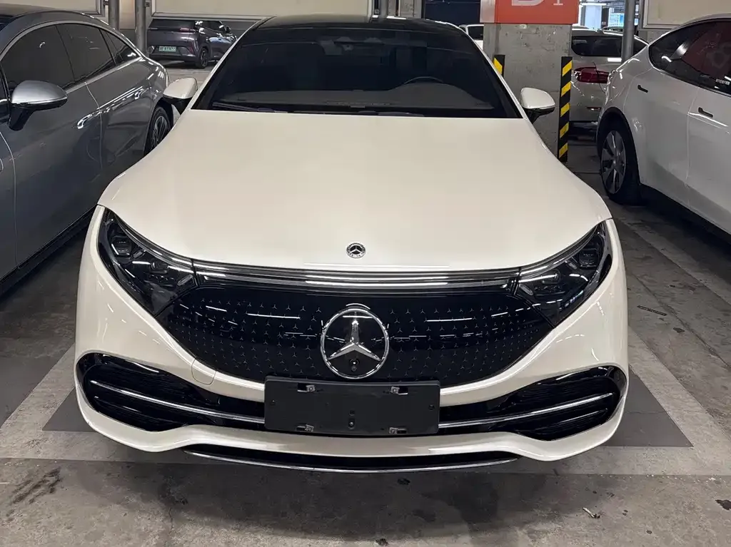 Mercedes-Benz EQS — фото 10