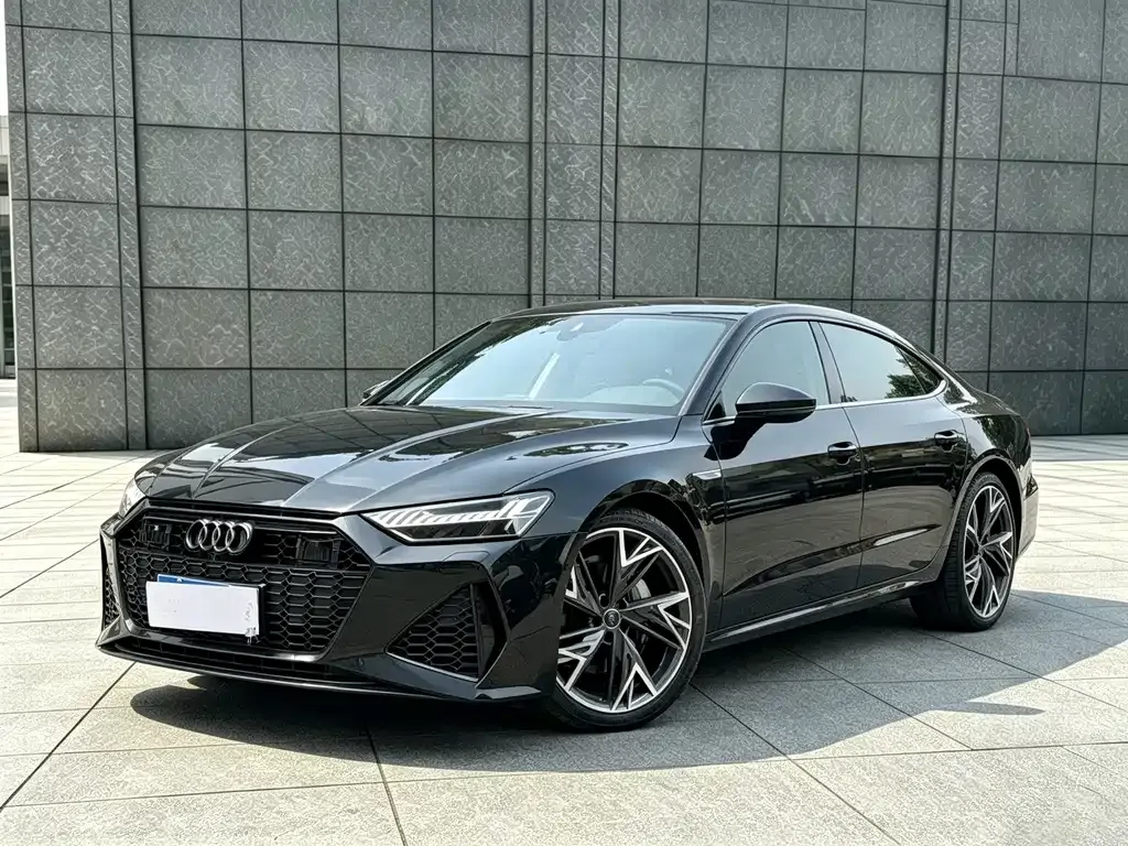 Audi A7L — фото 1
