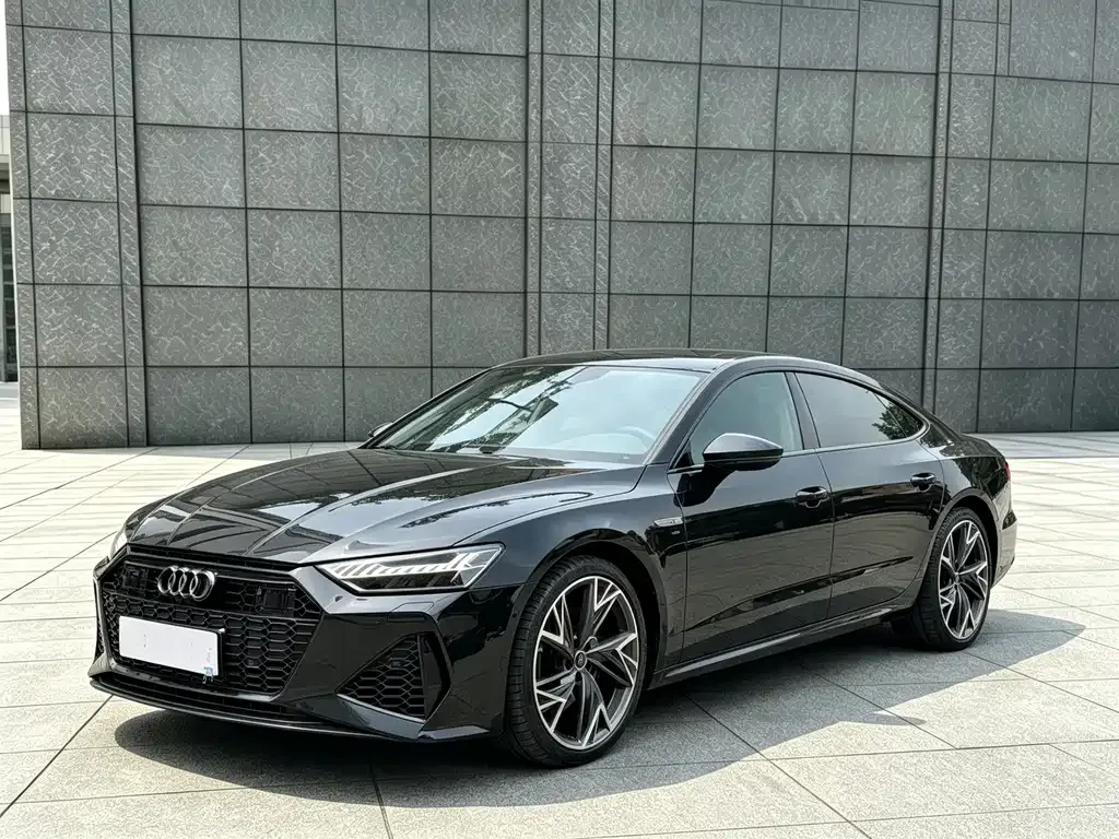 Audi A7L — фото 10