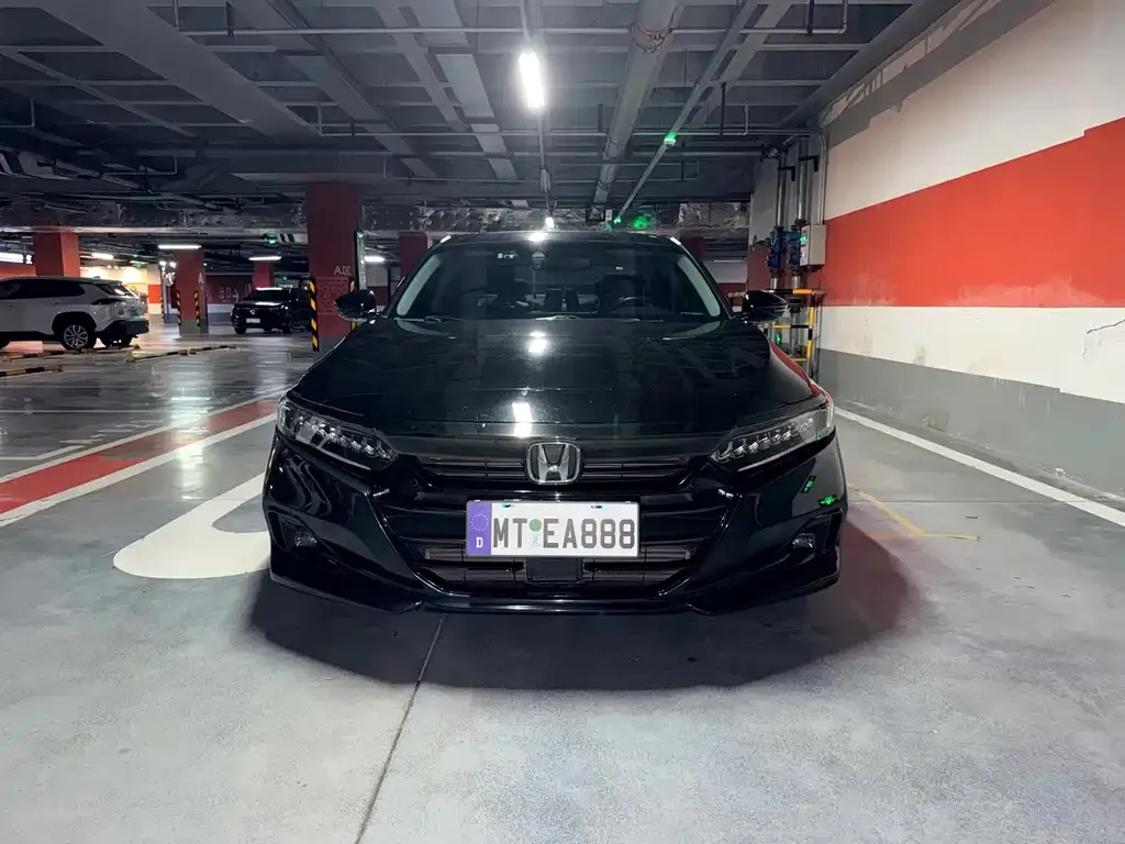 Honda Accord — фото 5