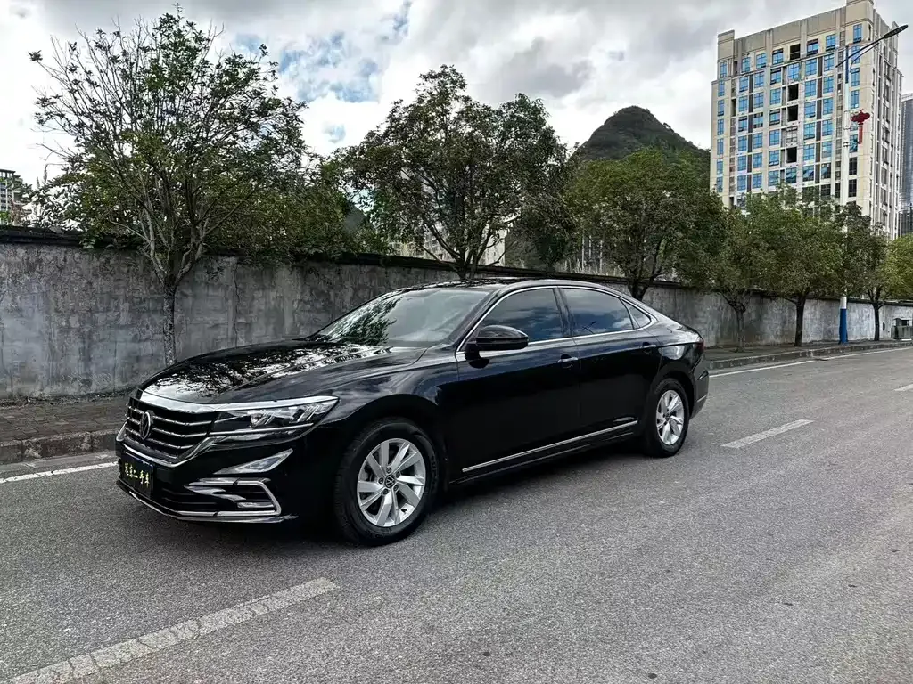Volkswagen Passat — фото 4