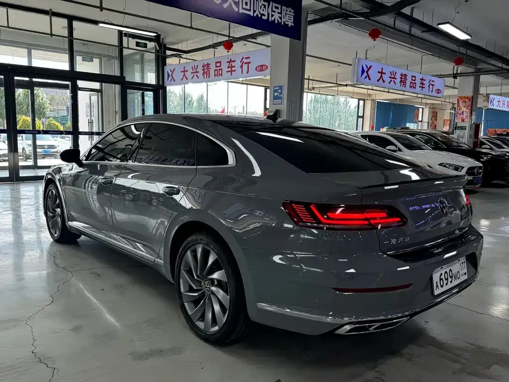 Volkswagen CC — фото 3