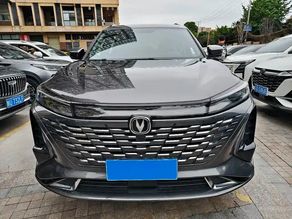 Changan CS75 PLUS — фото 6